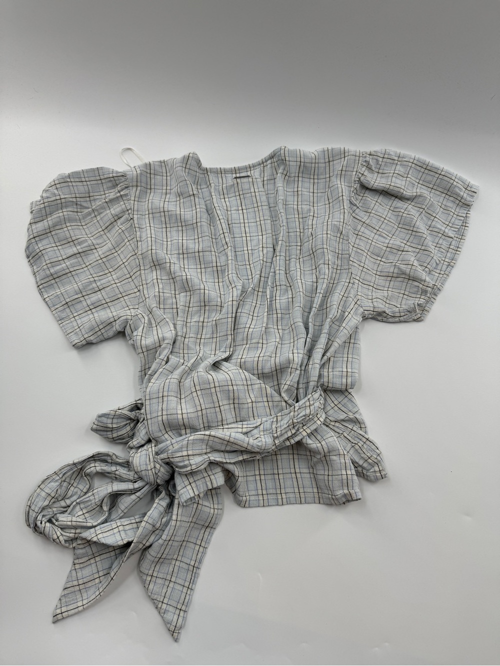 Billabong Plaid Short Sleeve Wrap Tie Top – Women’s XL - Picture 6 of 9
